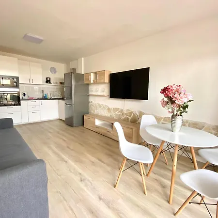 Sofia35 * 코스타카르마